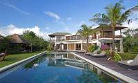 5 Bedrooms Villa Uma Nina in Jimbaran